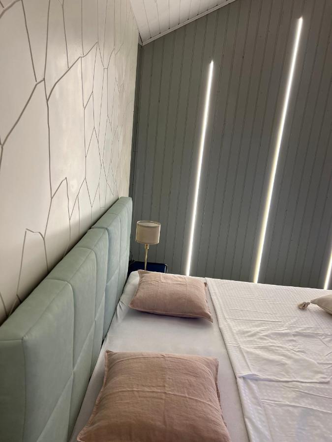Podgora Experience Suite With Jacuzzi 内里吉恩 外观 照片