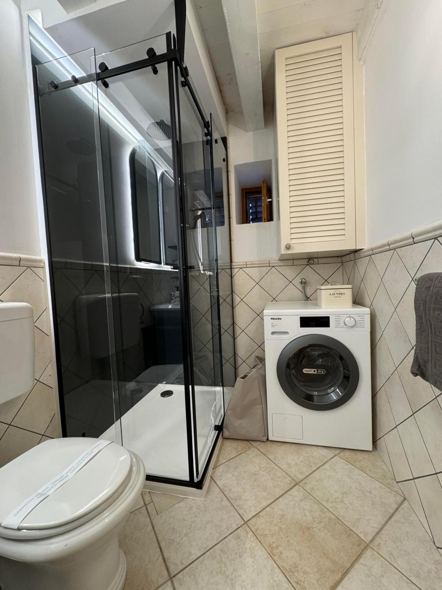 Podgora Experience Suite With Jacuzzi 内里吉恩 外观 照片